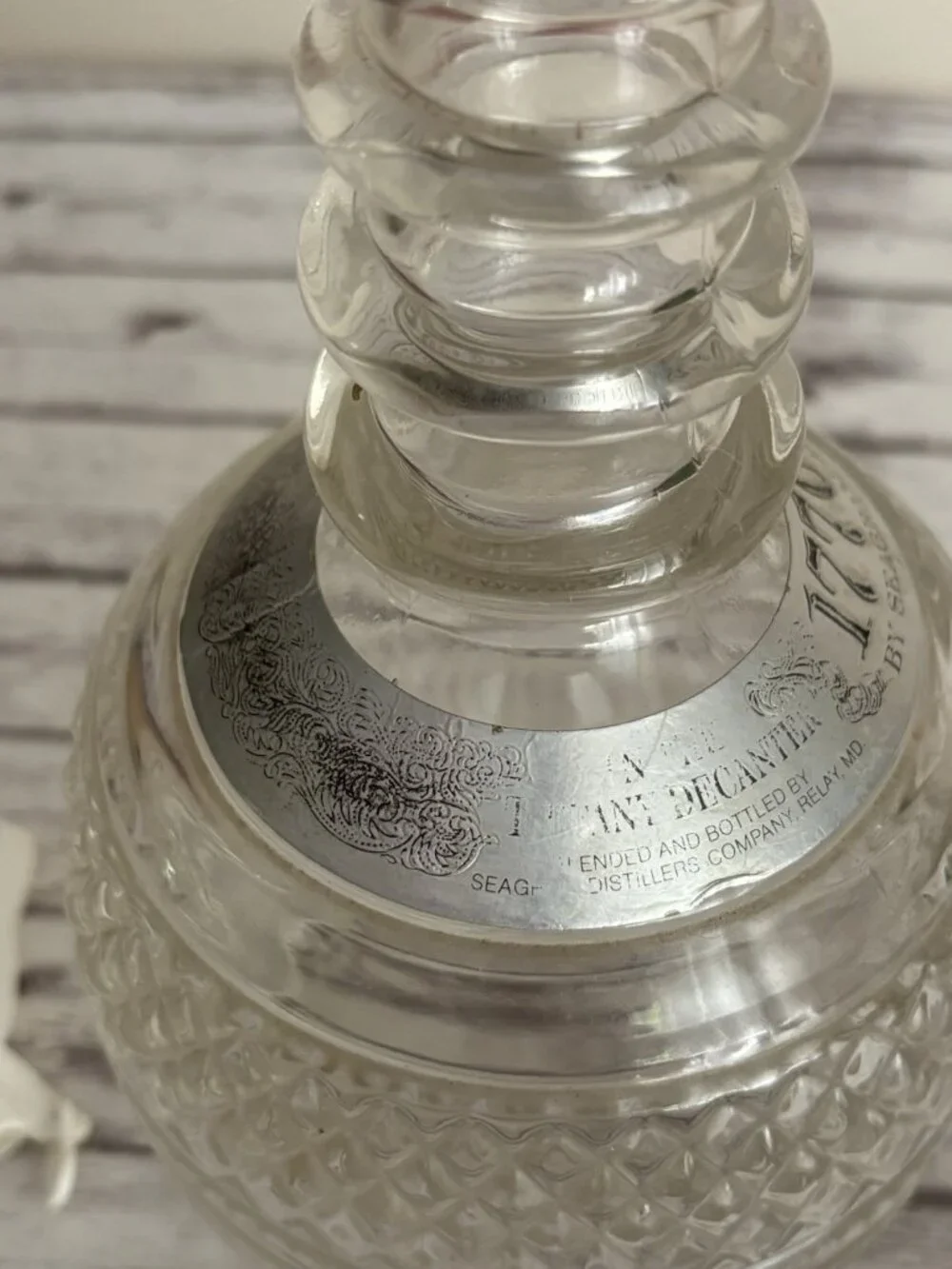 Beautiful Tiffany & Co. Seagrams 1776 Vintage Crystal Decanter